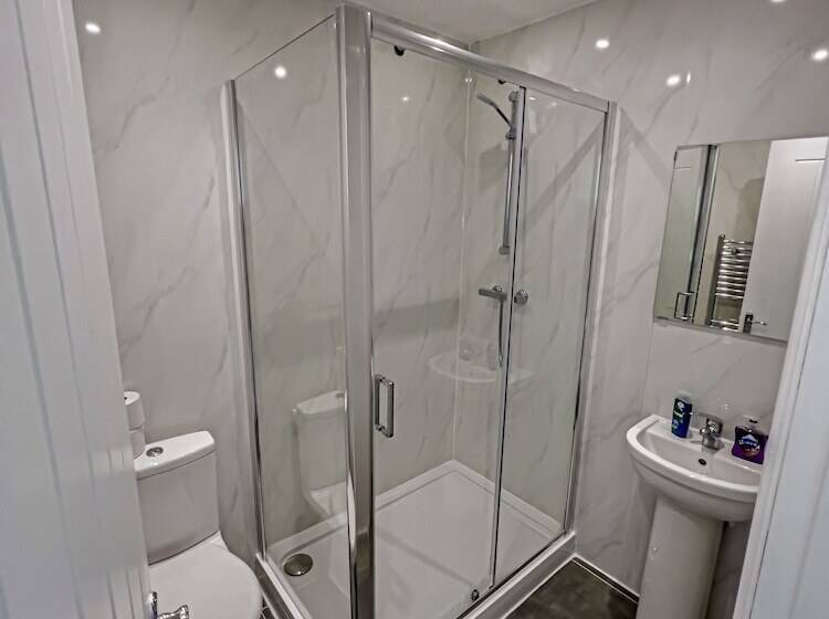 Residencia Morden 2 Bed House In Canary Wharf London