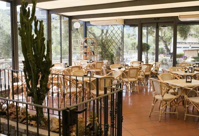 استراحتگاه Villaggio Edy