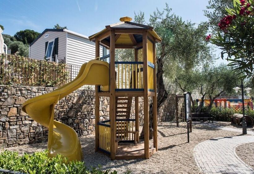 استراحتگاه Villaggio Edy