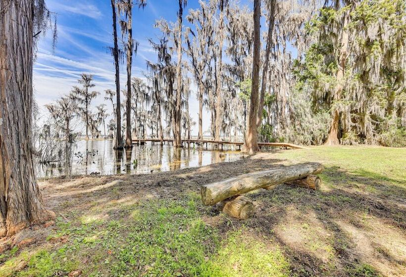 Unique Melrose Home W/ Private Dock & Lake Access!