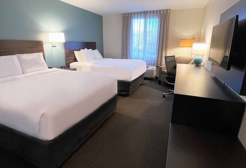 هتل La Quinta Inn & Suites By Wyndham Wenatchee