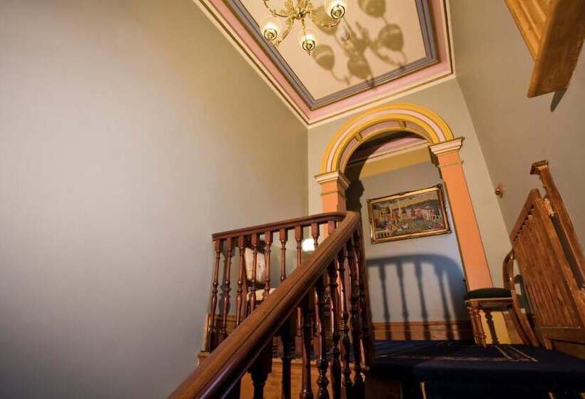 مبيت وإفطار Freeman On Ford