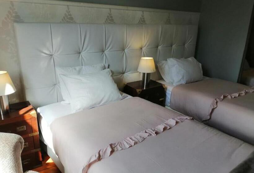 Casa Azul Hostel