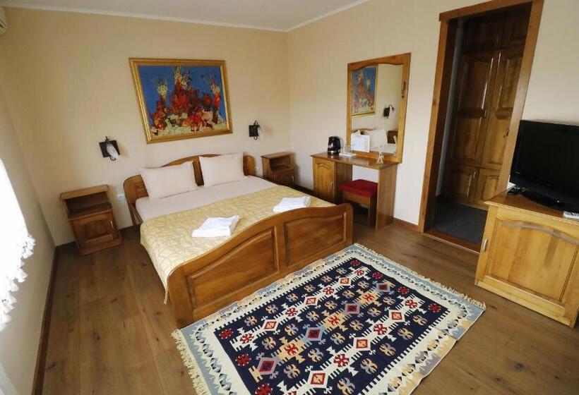 Family Hotel Arbanashka Sreshta