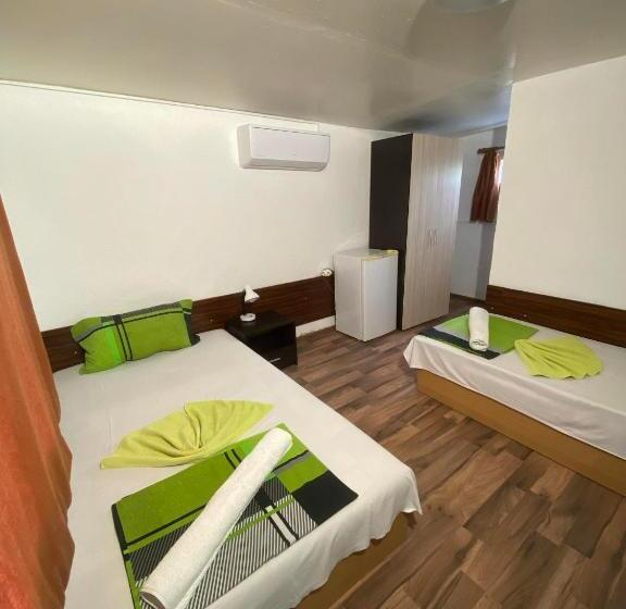 Family Hotel Julian