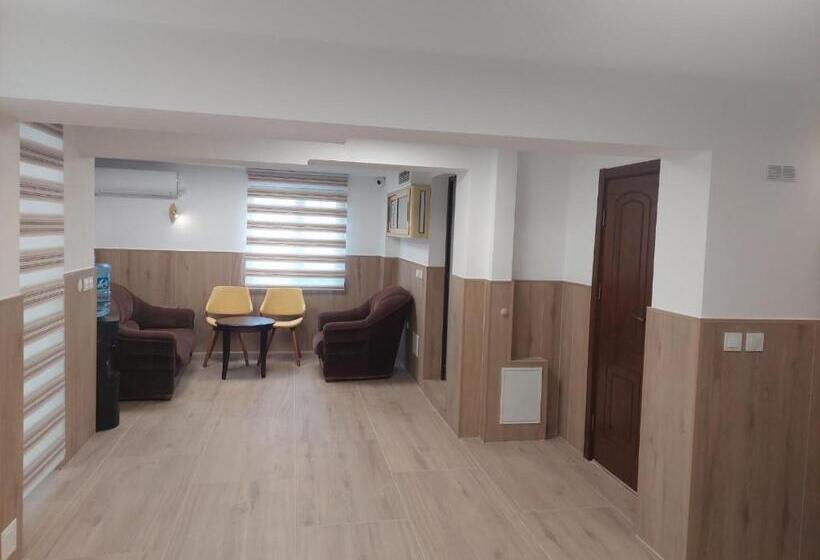 Family Hotel Rai