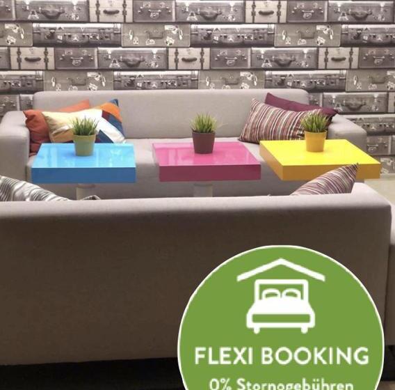 هتل Executive Rooms And Suites Play