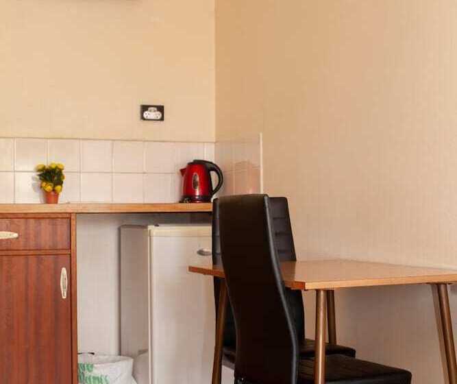 모텔 Manjimup Motor Inn