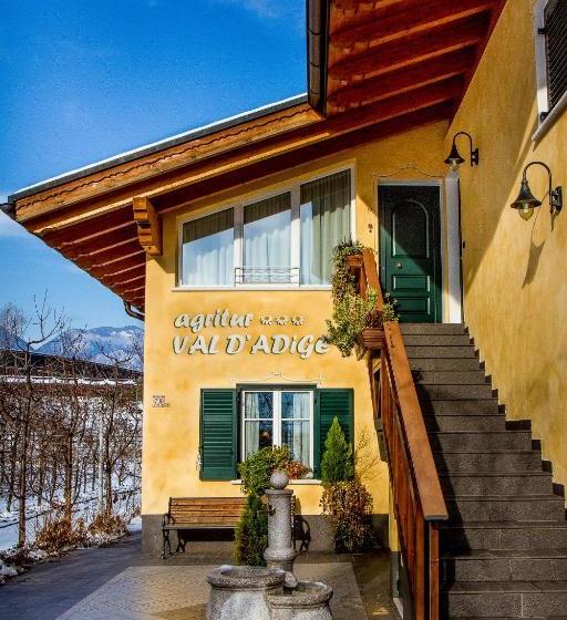 تختخواب و صبحانه Agritur Val D Adige