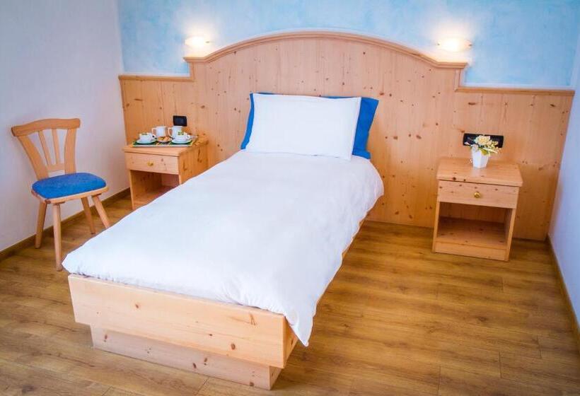 تختخواب و صبحانه Agritur Val D Adige