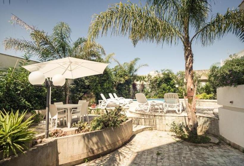 تختخواب و صبحانه Villa Magnolia Luxury Suites