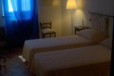 تختخواب و صبحانه Villa Martina