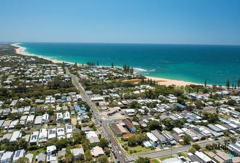 Caloundra Moffat Beach Motel