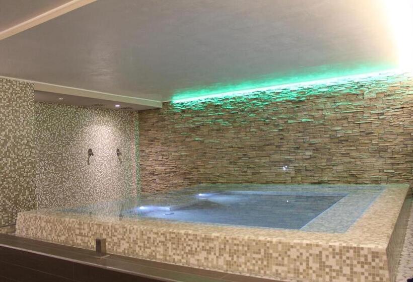 هتل 4 Venti Spa & Wellness