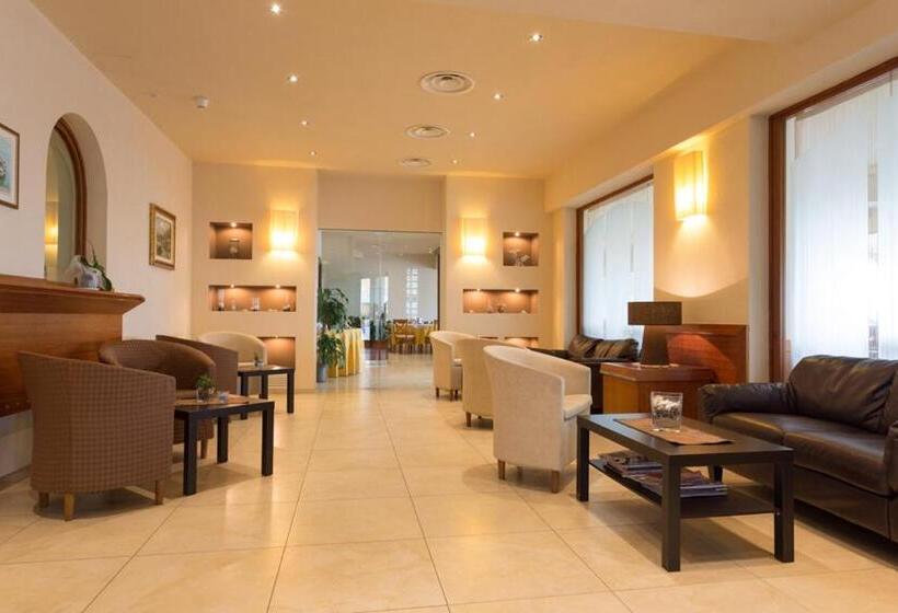 هتل 4 Venti Spa & Wellness