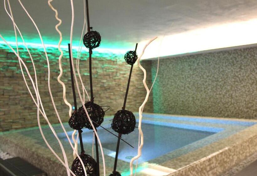 هتل 4 Venti Spa & Wellness