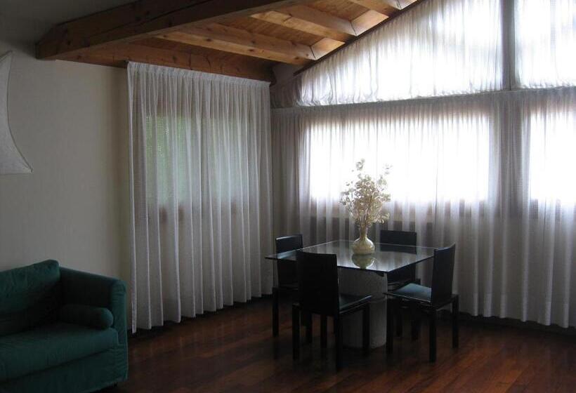 هتل Del Parco Ristorante Loris