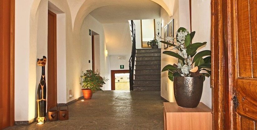 Отель Gasthof Zur Sonne
