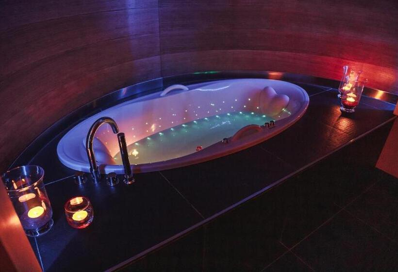 فندق Sayonara Nature & Wellness