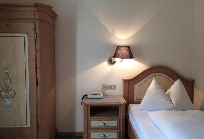 Отель Stern B&b & Suite Apartments