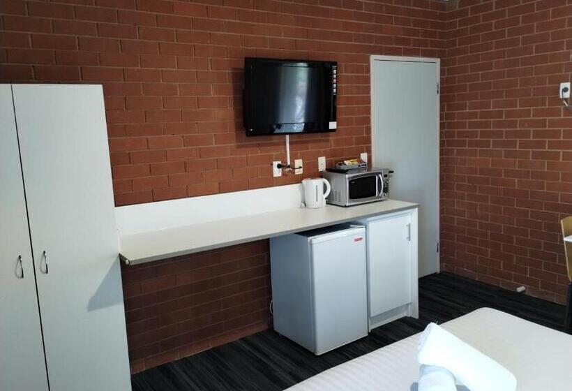 Junction Motel Wagga