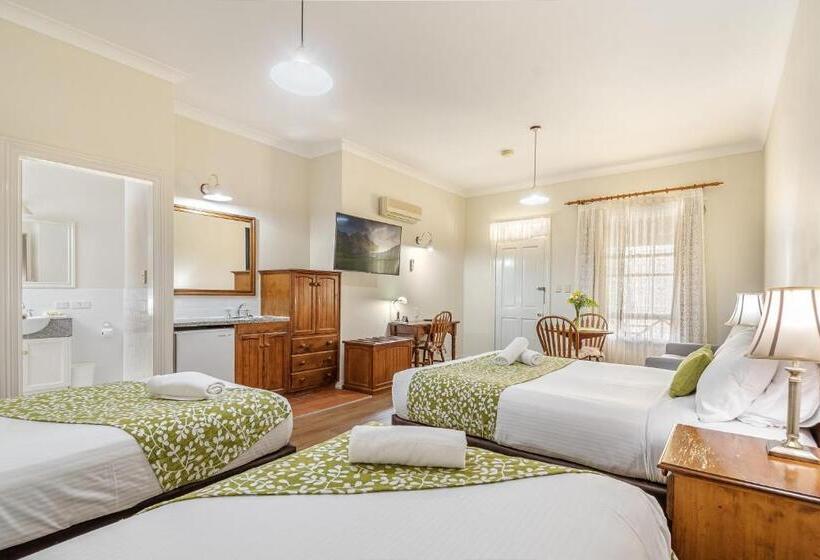 مُتل Ballina Heritage Inn