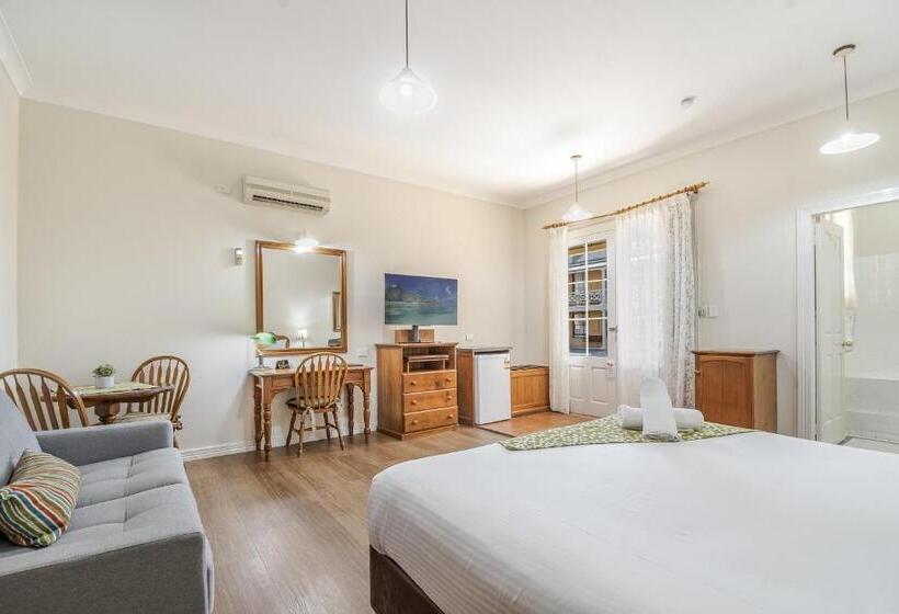 مُتل Ballina Heritage Inn