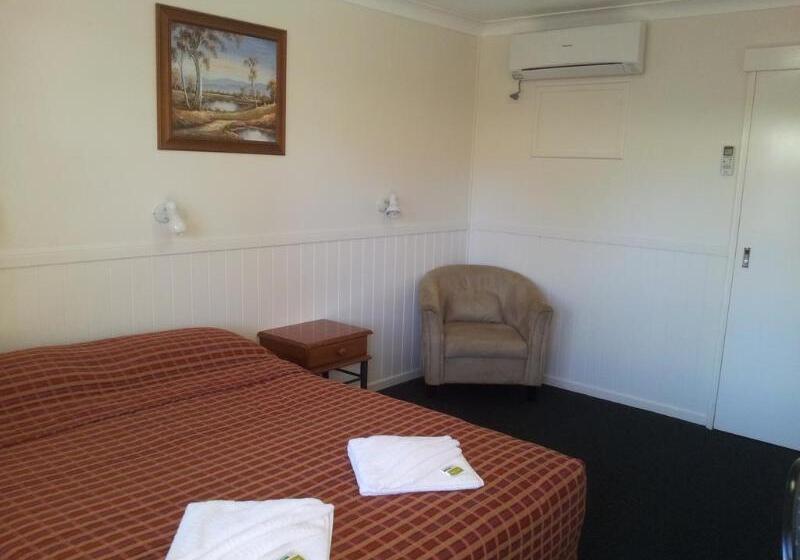 مُتل Charleville Waltzing Matilda Motor Inn