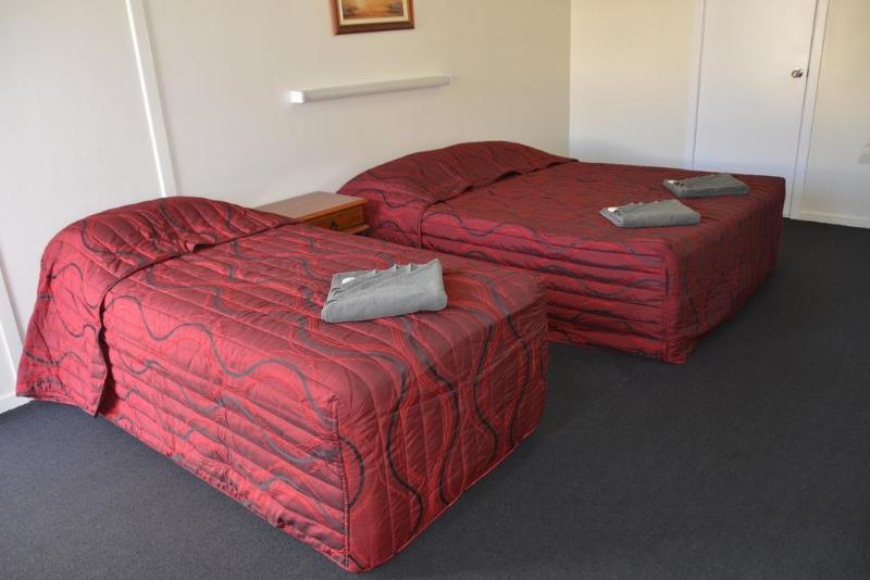 مُتل Charleville Waltzing Matilda Motor Inn