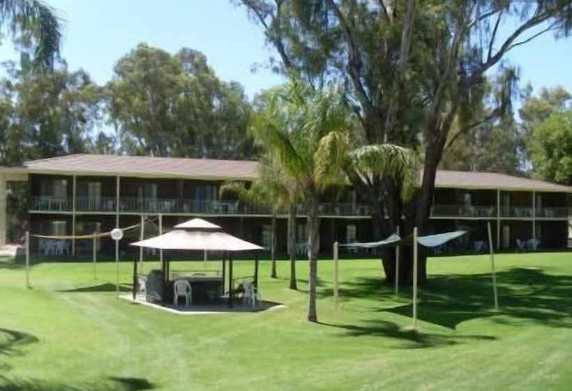 Мотель Tocumwal Golf Resort