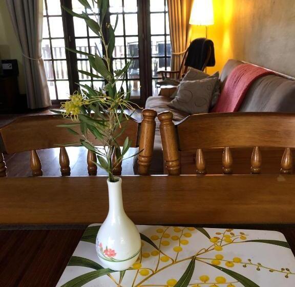 אתר נופש Clover Cottage Country Retreat