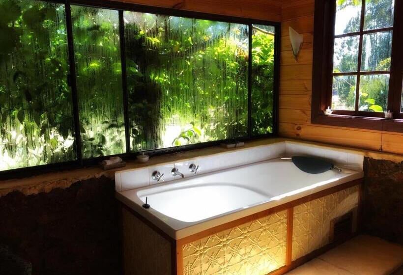 אתר נופש Clover Cottage Country Retreat