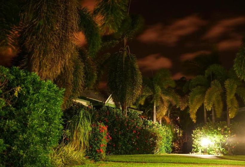 منتجع Cocos Beach Bungalows