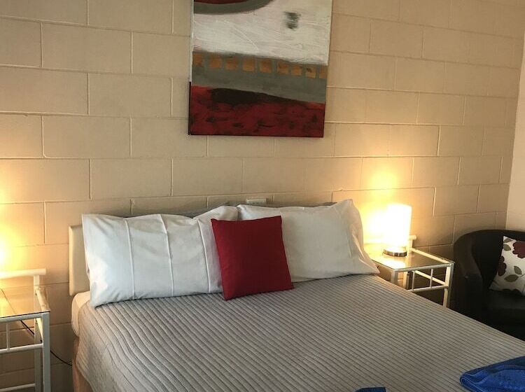 Tramway Motel
