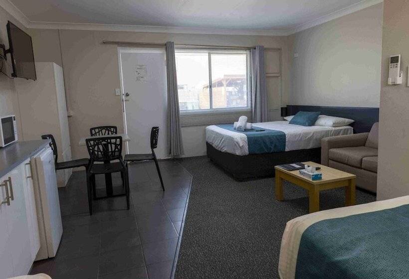 Wynnum Anchor Motel
