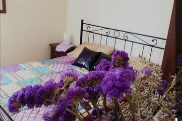 تختخواب و صبحانه Villa In Campagna