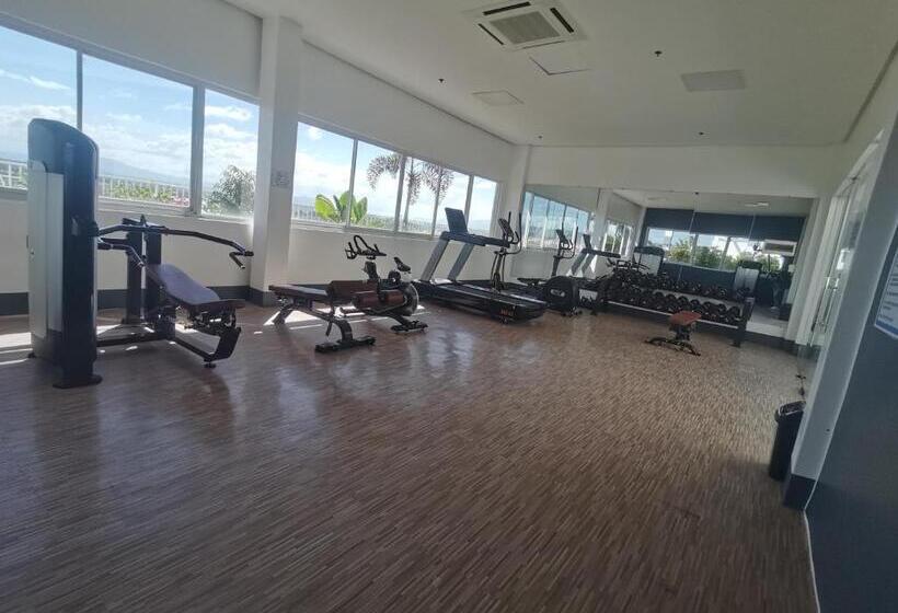 ホテル Primavera City, Living Stone Place