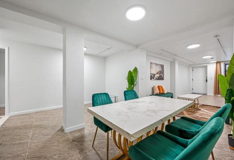 هتل Upper East Side Luxury 3br 2b 1700 Square Feet