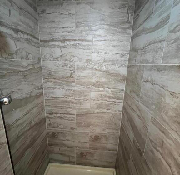 هتل Welcome Inn & Suites East Chase/pike Road