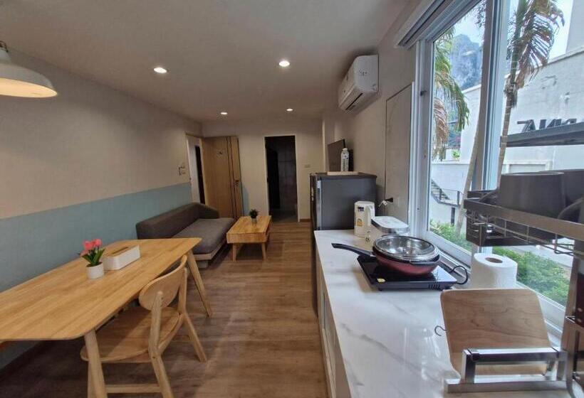 Otter House Aonang Soi 13