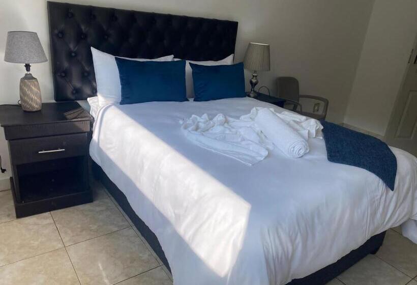 بنسيون Creekside Guest House Middelburg