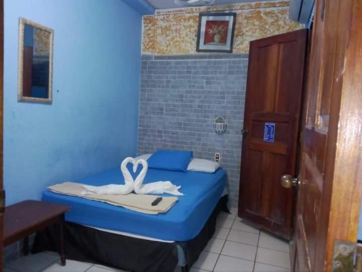 پانسیون D All Leon Hostal