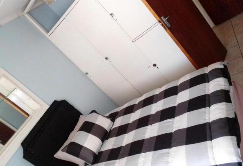 Пансион M&t Guesthouse