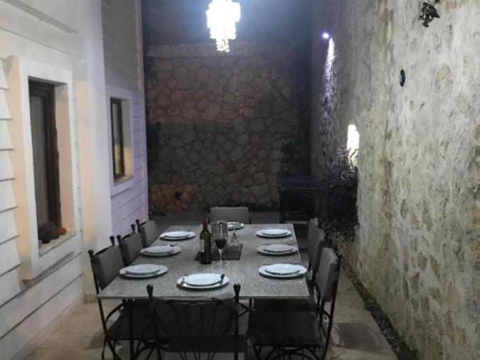 تختخواب و صبحانه Villa Sandarra Kalkan