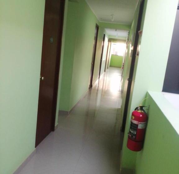 هاستل Hostal
