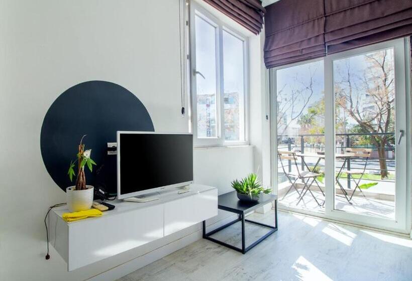 Alex Suites Lara