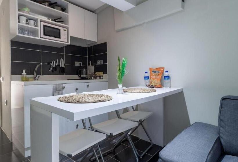Alex Suites Lara