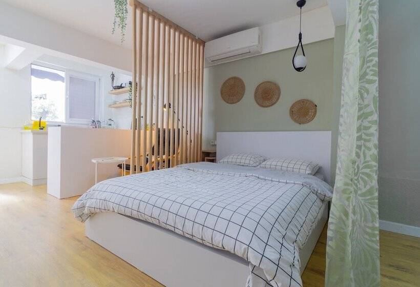 Alex Suites Lara