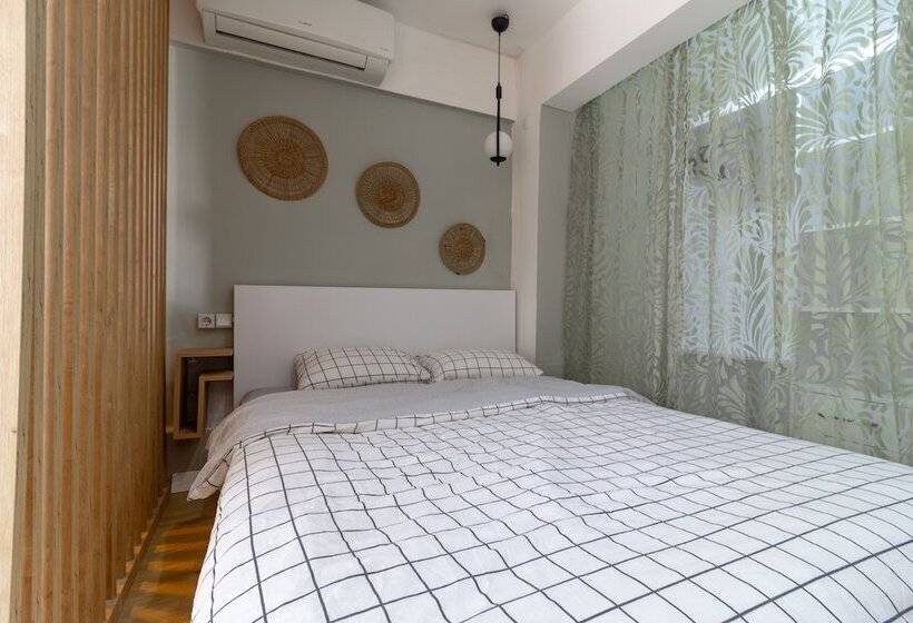 Alex Suites Lara