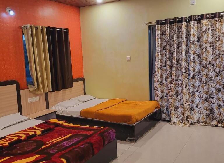 住宿加早餐 Dhan Homestay
